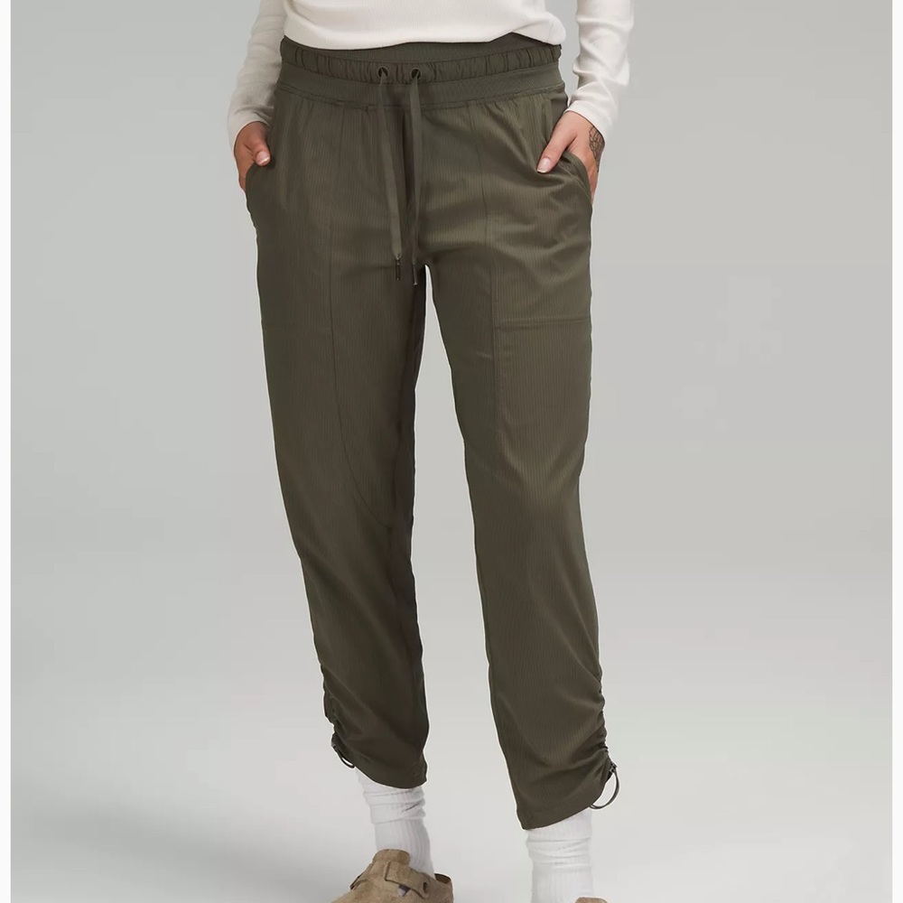 Lululemon Dance Studio Crop Pants